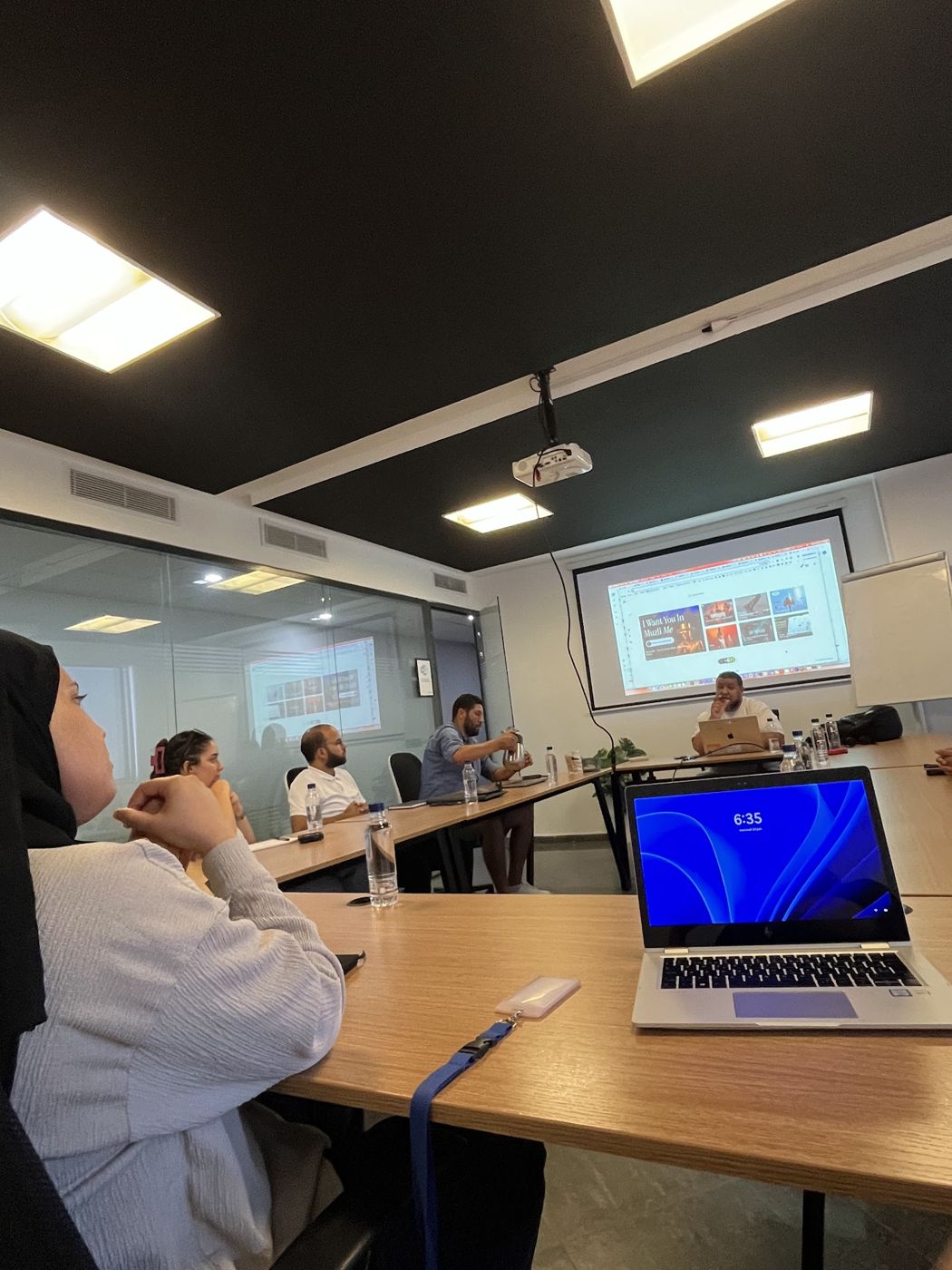 Présentation projetée pendant le workshop UX chez WorkZone