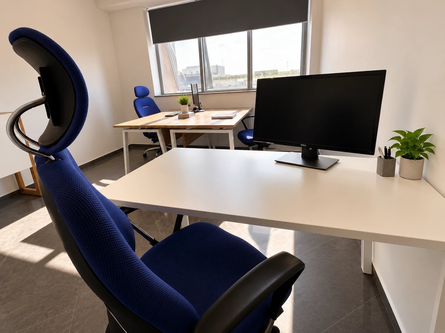 Bureau privé lumineux avec vue sur Tunis au Centre Urbain Nord